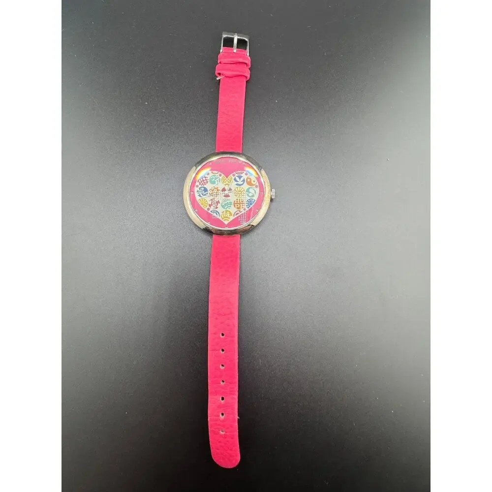NEW LUCKY BRAND SHINY SILVER TONE,PINK LEATHER BACKING BAND,HEART DIAL WATCH